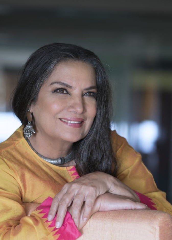  شبانة عزمي القادة النساء يمكنهن تغيير العالم