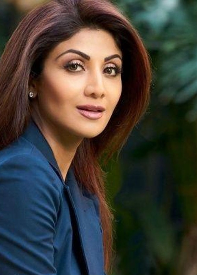  شيلبا شيتي في مطار سيدني