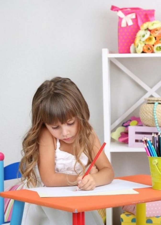 افكار لتنظيم ادوات الاطفال المدرسية في المنزل