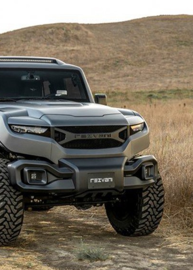 السيارة من الداخل