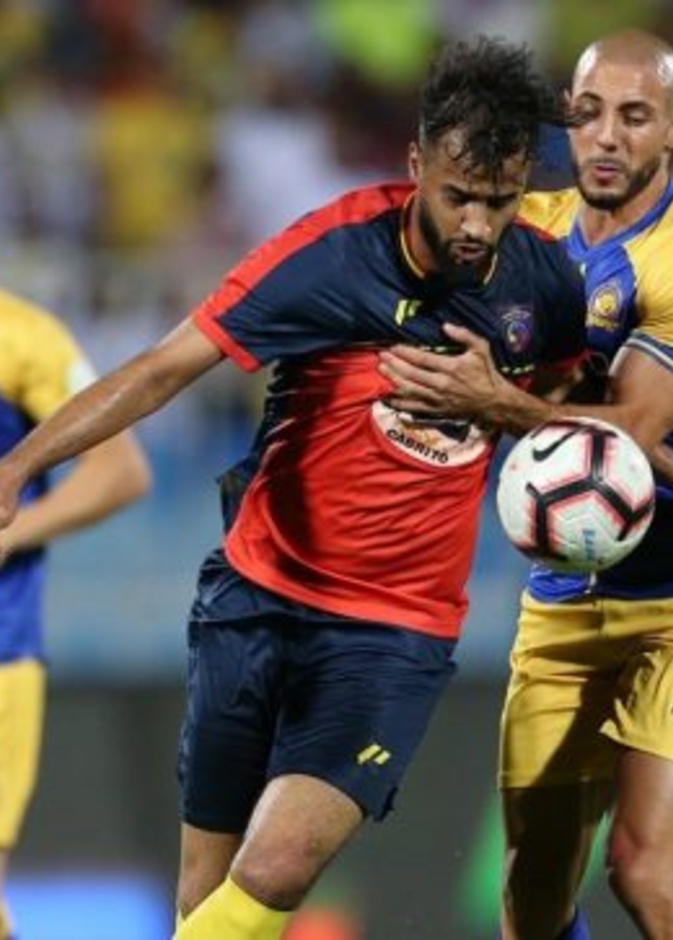 عمر السومة سجل هدف الأهلي الأول