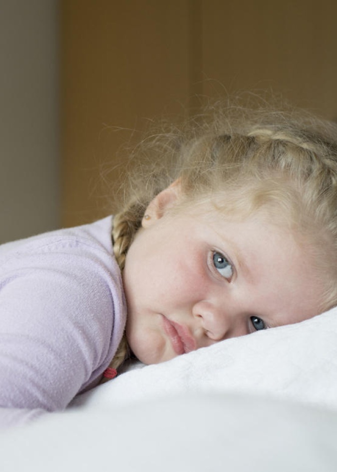 علامات تدل على أن الطفل يعاني من اضطرابات النوم