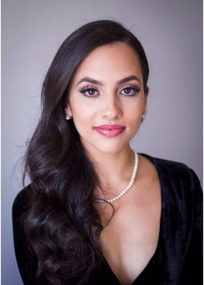 المصممة السعودية سكينة شبيب