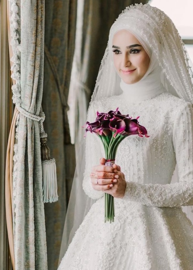 زيني حجابك بالكريستال