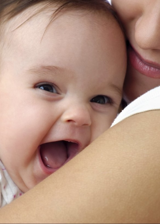 أهمية الحضانة للأم والطفل