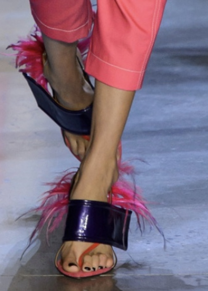 Feather shoes runway 2019