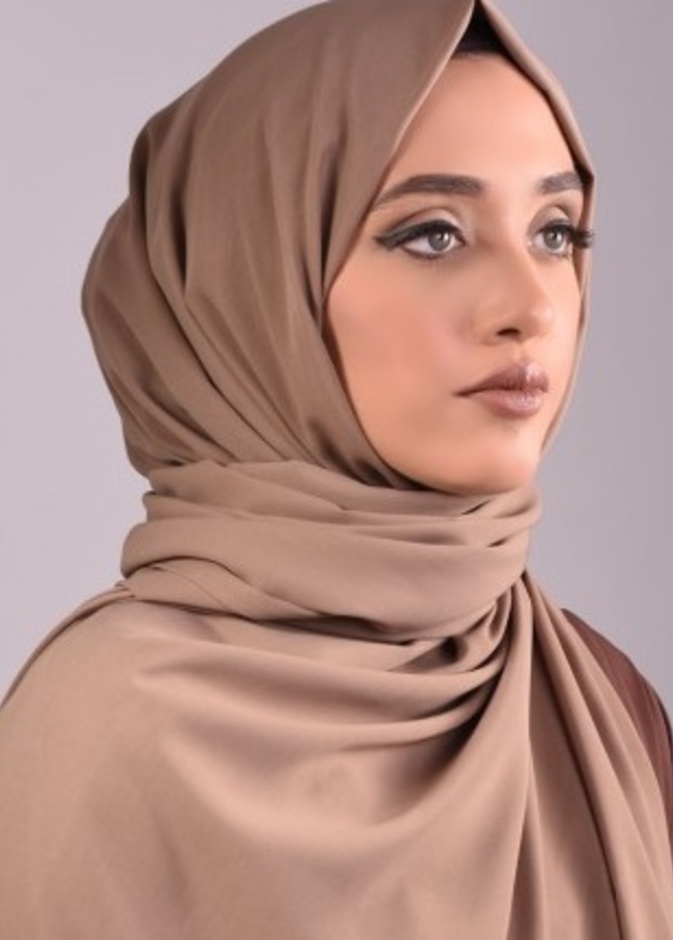 اختاري حجابك بحسب لون بشرتك
