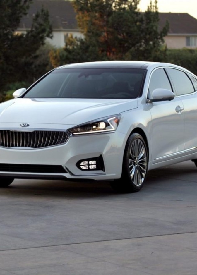  مميزات السيارة كيا كادينزا 2019