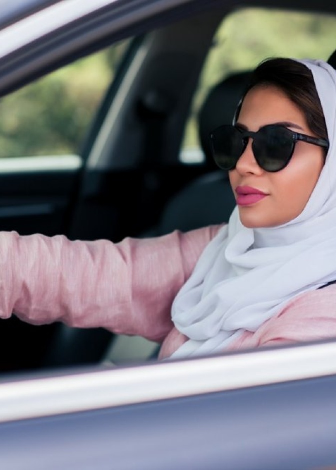 الشابة السعودية بيان لنجاوي