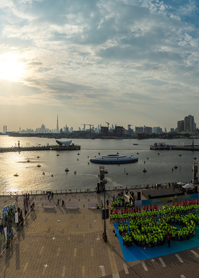 الكرنفال الافتتاحي في دبي فستيفال سيتي