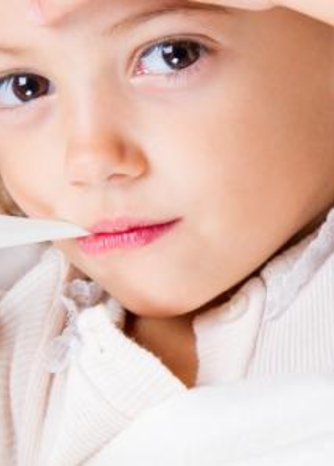 طرق خفض حرارة الطفل بسرعة