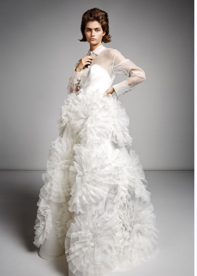 فستان زفاف قصير من فيكتور اند رولف لمجموعة خريف 2019