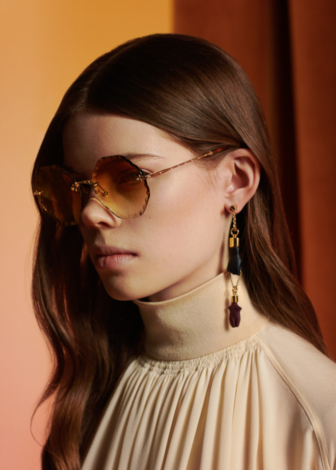  تألقي خلال الأعياد مع Chloé