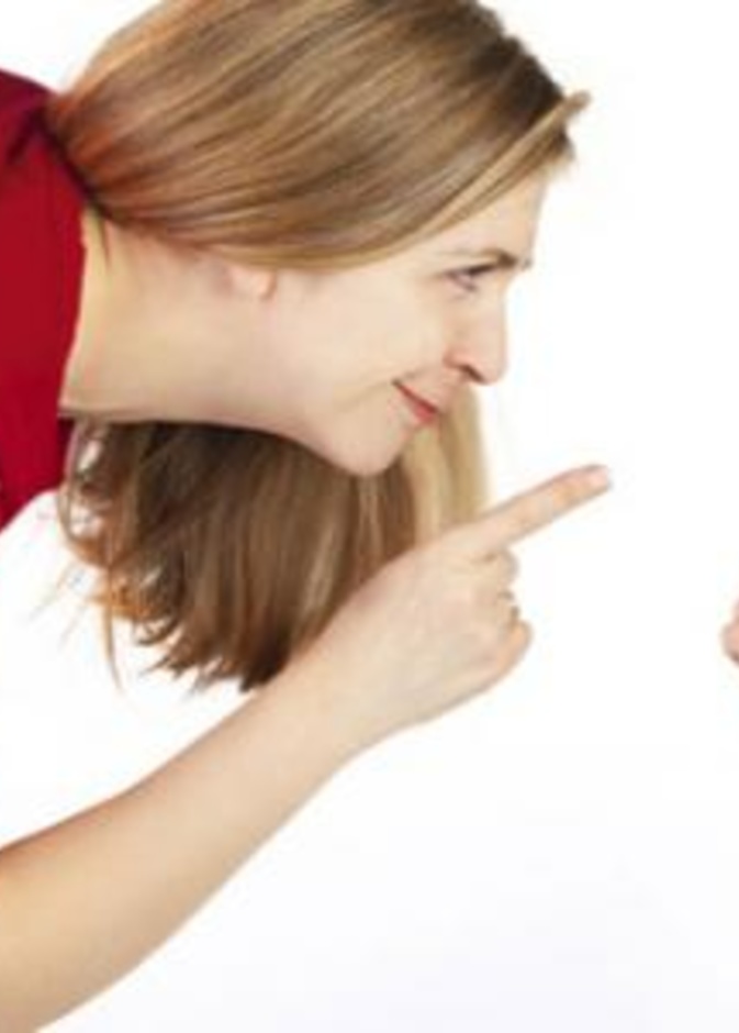 طرق التعامل مع الطفل العنيد في عمر الخمس سنوات