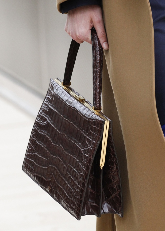 تصاميم حقيبة القفل الموسمية المستوحاة من الطابع الفينتيج clasp bags 