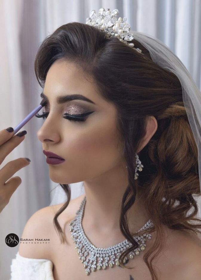 من مكياج العرايس من خبيرة التجميل السعودية إسراء الحكمي