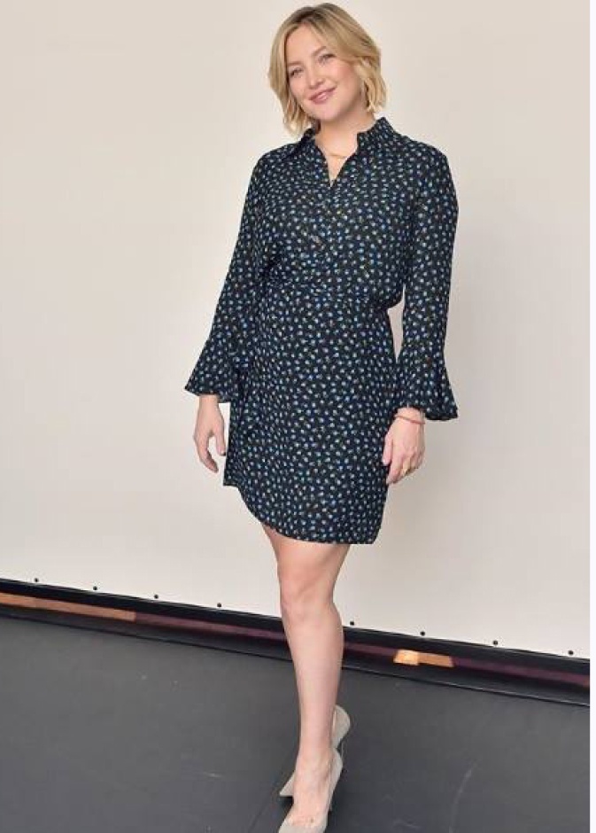 كيت هدسون تلفت الأنظار برشاقتها في أول ظهور لها بعد 5 أسابيع من ولادة طفلتها