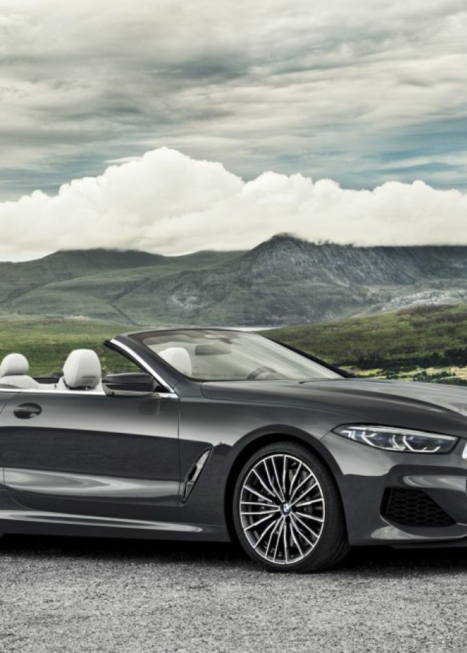 "بي إم دبليو" تطلق النسخة المكشوفة من سيارتها