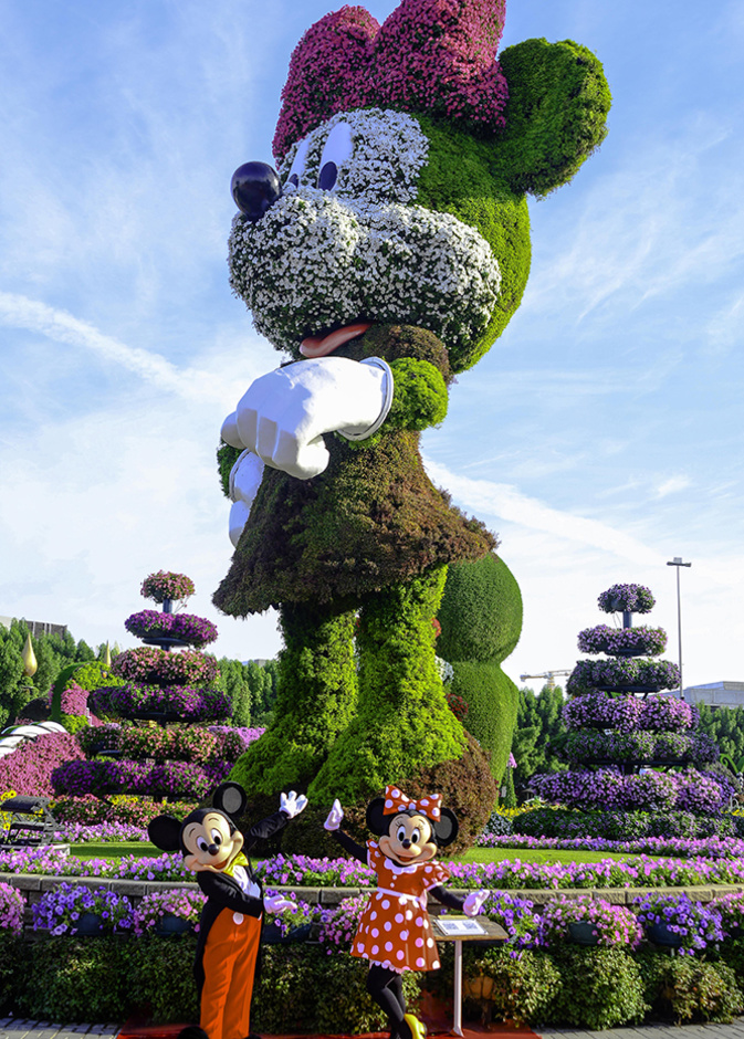 دبي ميراكل جاردن تحتفل بالذكرى السنوية الـ90 لميكي ماوس