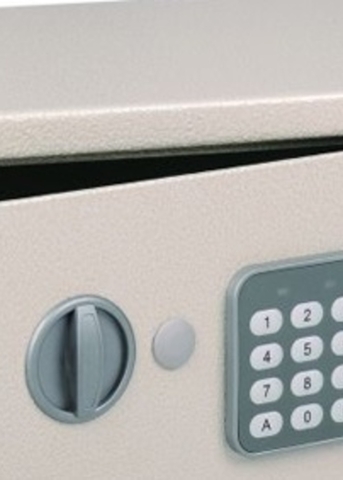 أمريكي اشترى خزنة مستعملة فوجد داخلها ثروة طائلة