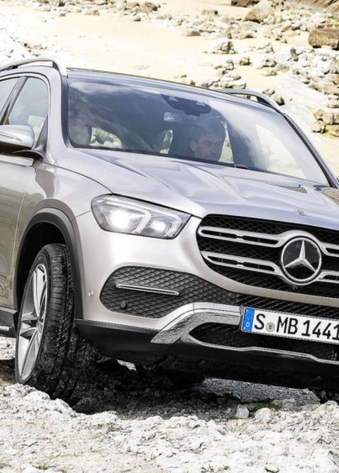 مرسيدس تطلق الجيل الثالث من سيارتها GLE