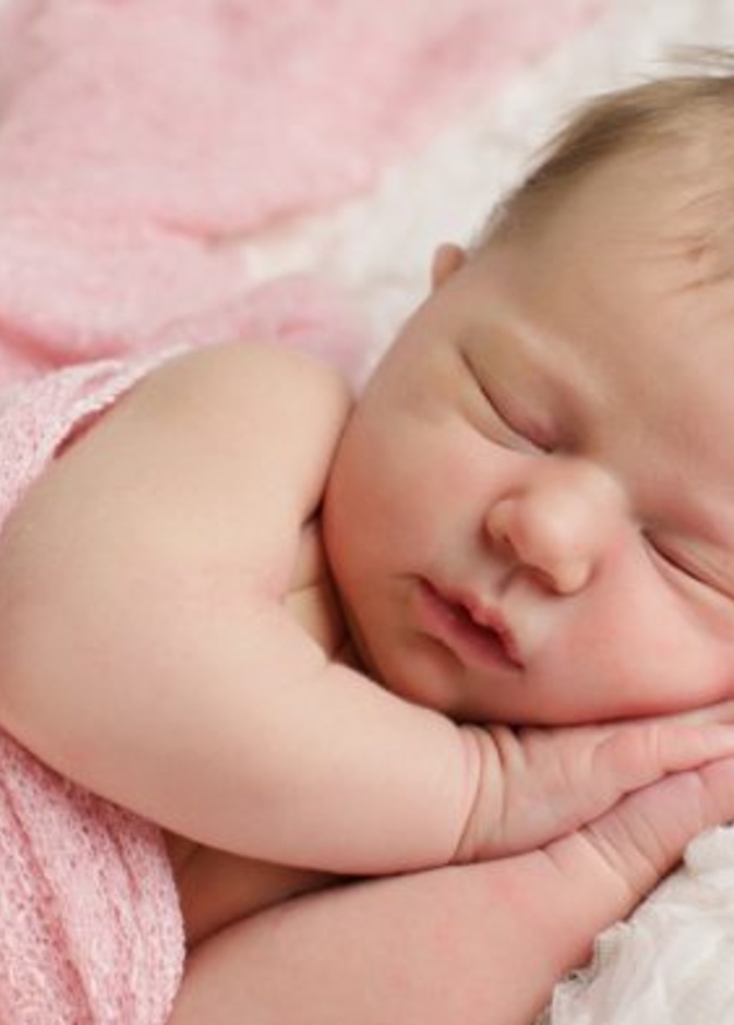 ما هو وزن الجنين الطبيعي عند الولادة؟