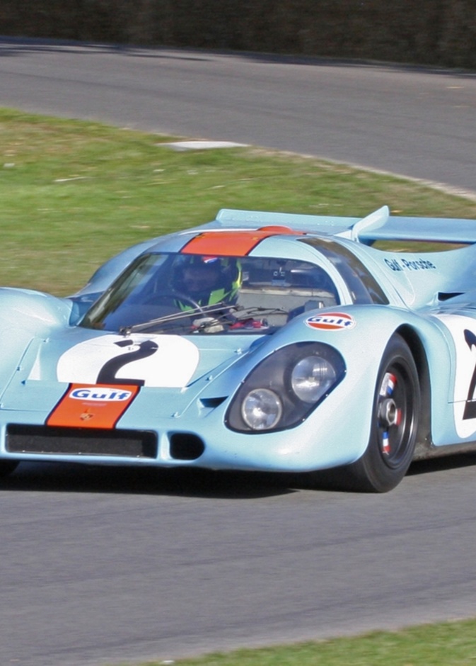 السيارة بورش 1956 550 سبايدر-بسعر 6 مليون دولار