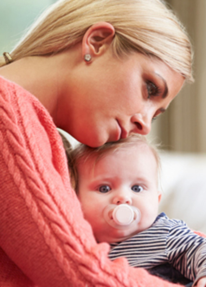 التحديات التي تواجهها الأم المطلقة