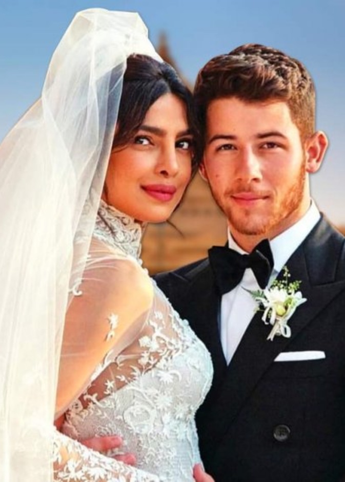 صمم فستان الزفاف رالف لورين