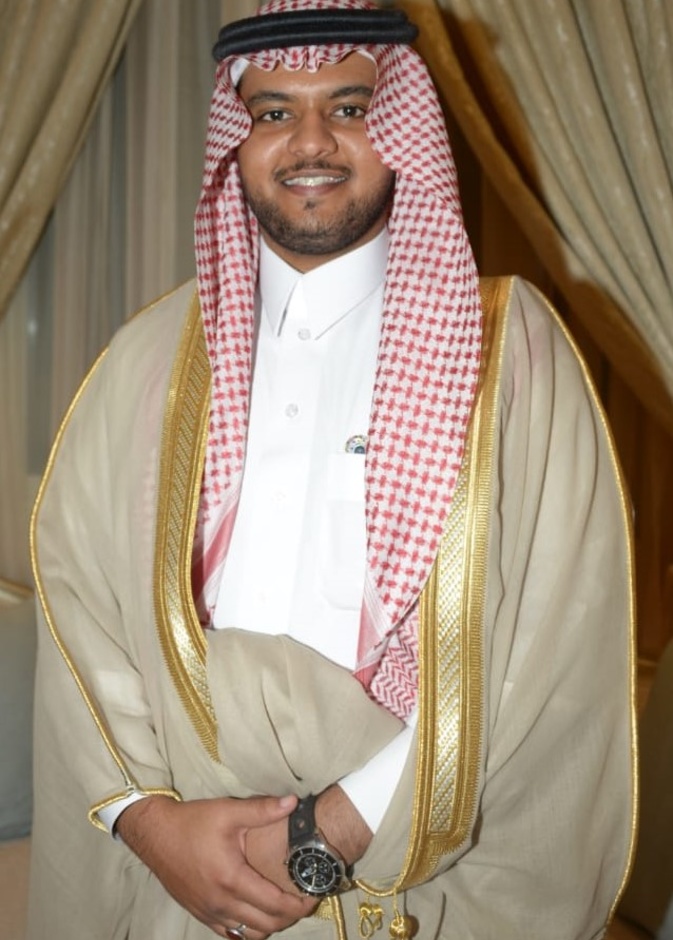 عبداللطيف العبد اللطيف يحتفل بعقد قران ابنه عبدالله