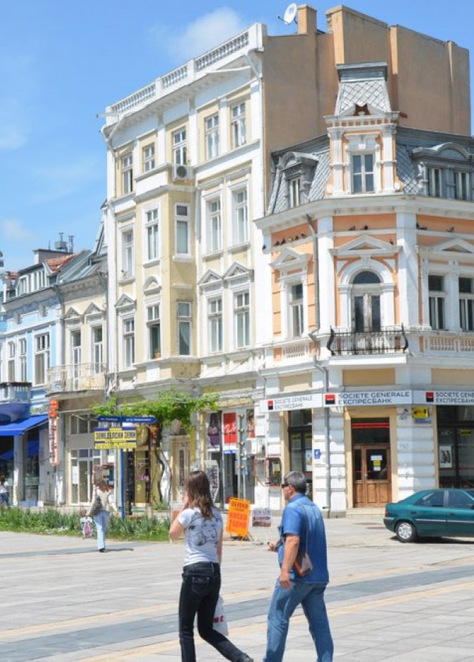 أطلال مدينة تشيرفين Cherven Medieval Town