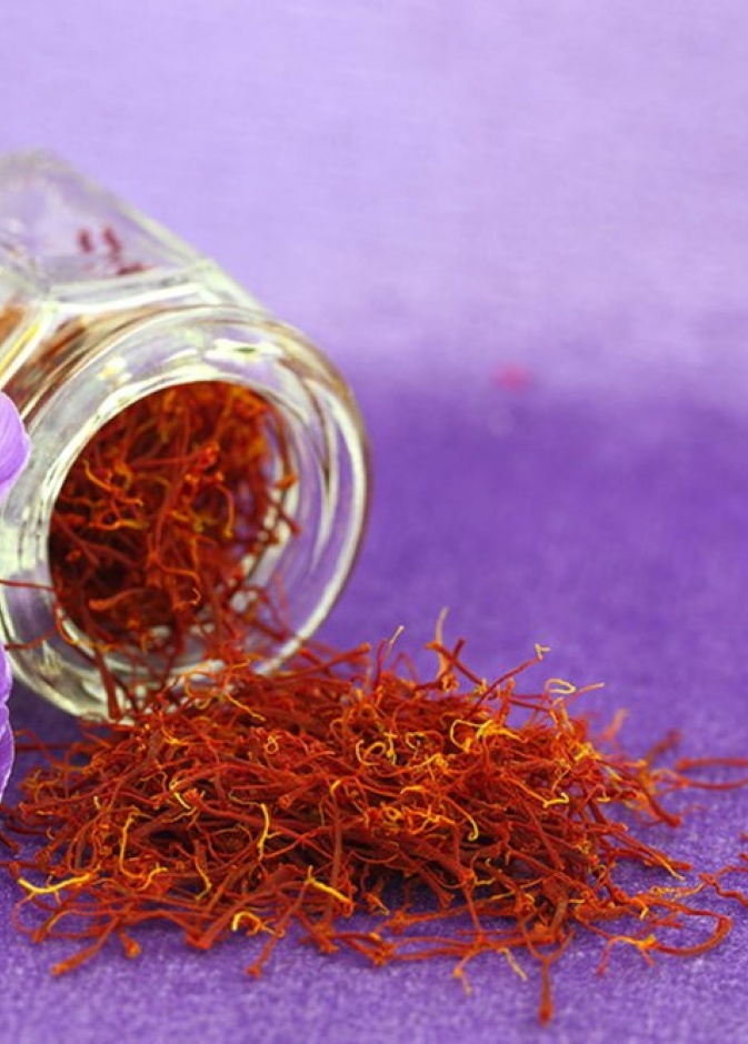فوائد الزعفران الصحية للعروس
