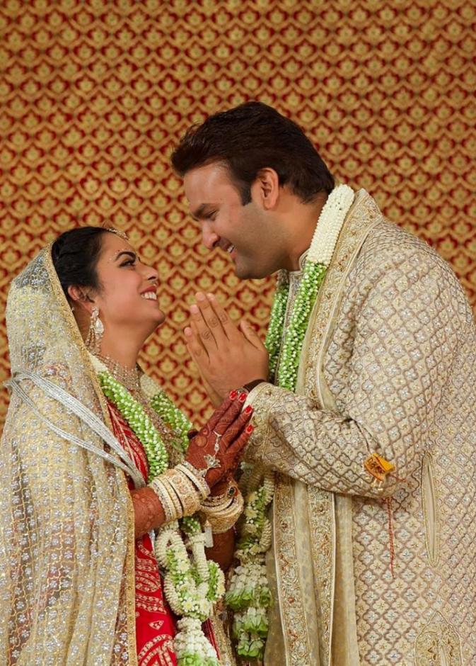 الزينة الخارجية للحفل