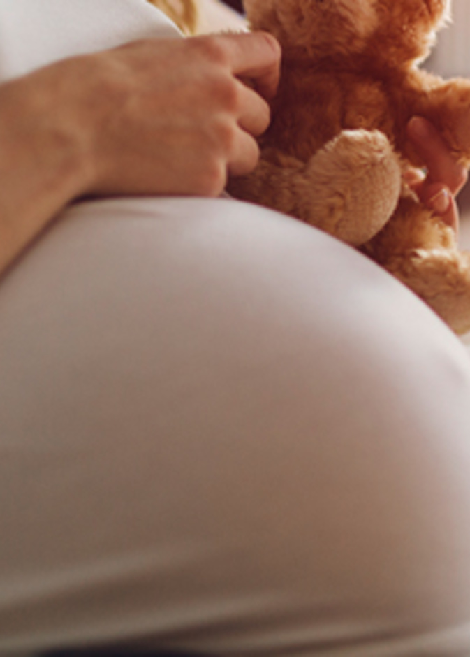 مخاطر الحمل قبل عمر العشرين