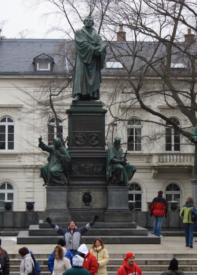 جدار مدينة فورمس