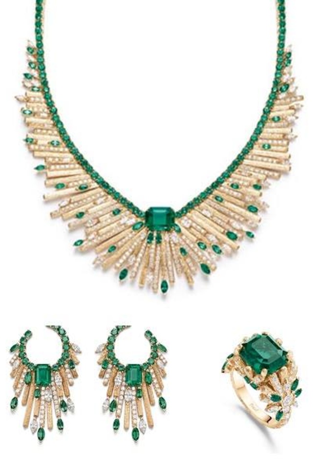 طقم من غراف Graff