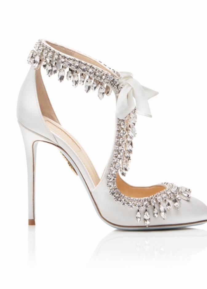 احدث موديلات الاحذية للعرائس من مجموعة Aquazzura 