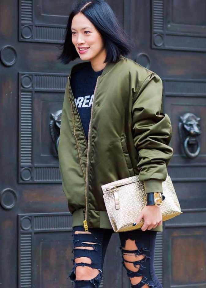 جاكيت قصير باللون الزيتي من Balmain 