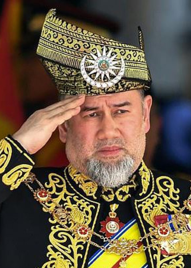 الملك محمد الخامس تزوج ملكة جمال موسكو