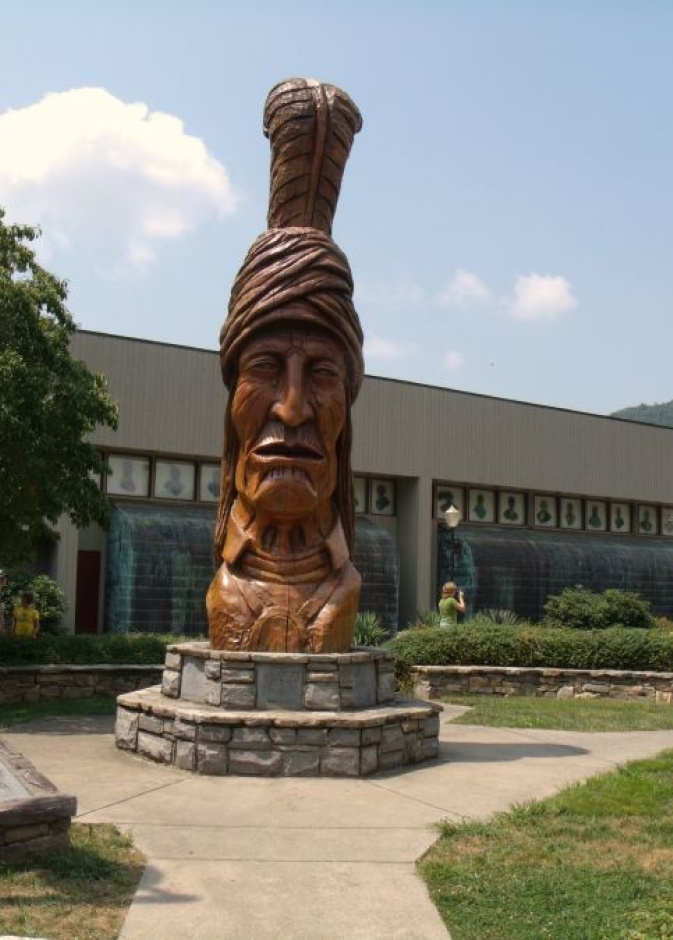 متحف قبائل شيروكي الهندية