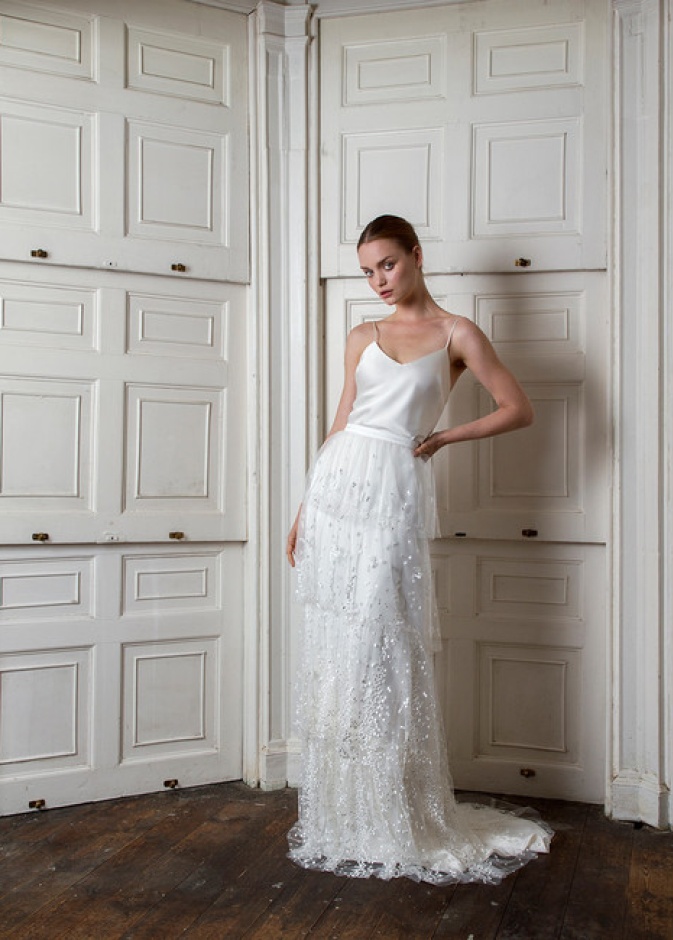 فساتين زفاف بقطع منفصلة من مجموعة Cushnie لخريف 2019