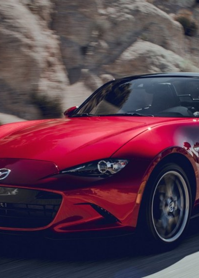 كماليات وإضافات تقنية في مازدا MX-5 2019