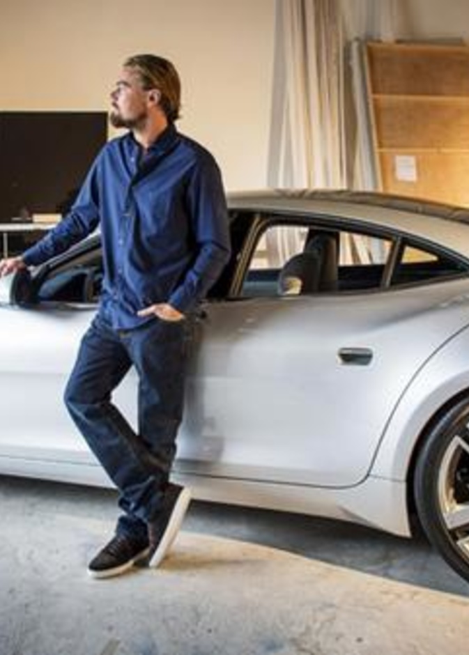 تسلا رودستر