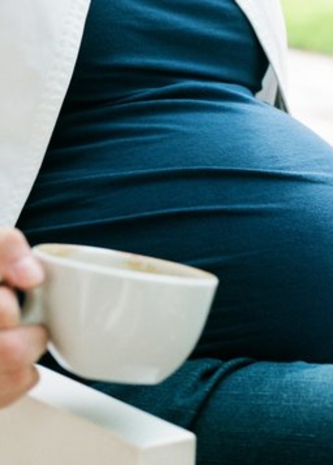 أضرار شرب الشاي أثناء الحمل