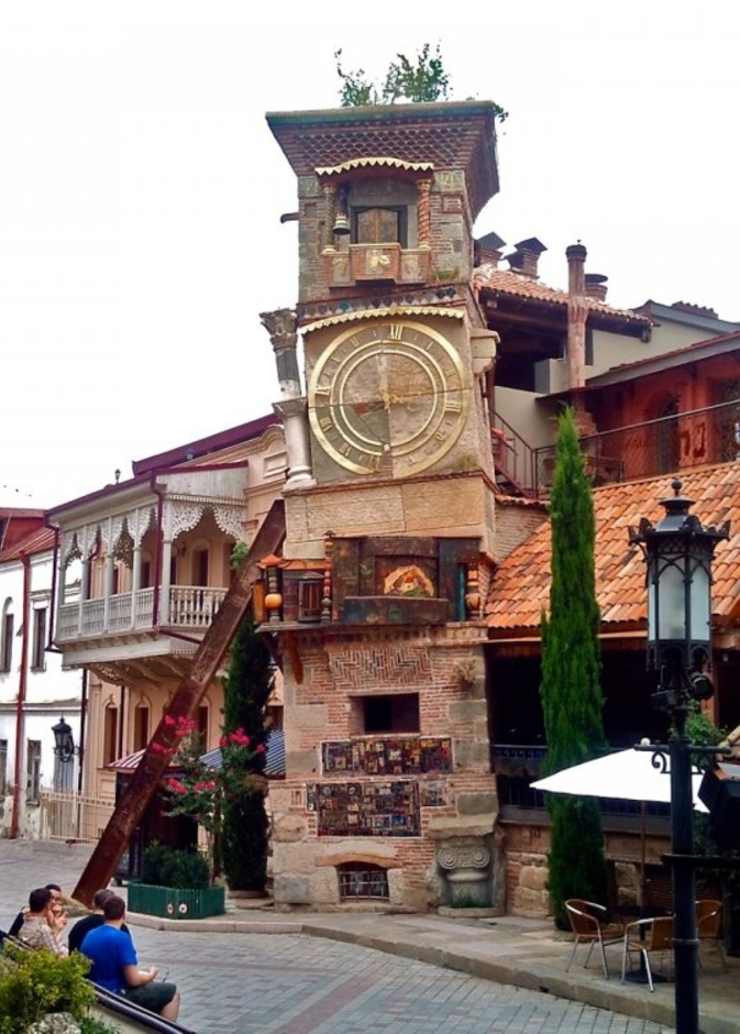  البلدة القديمة