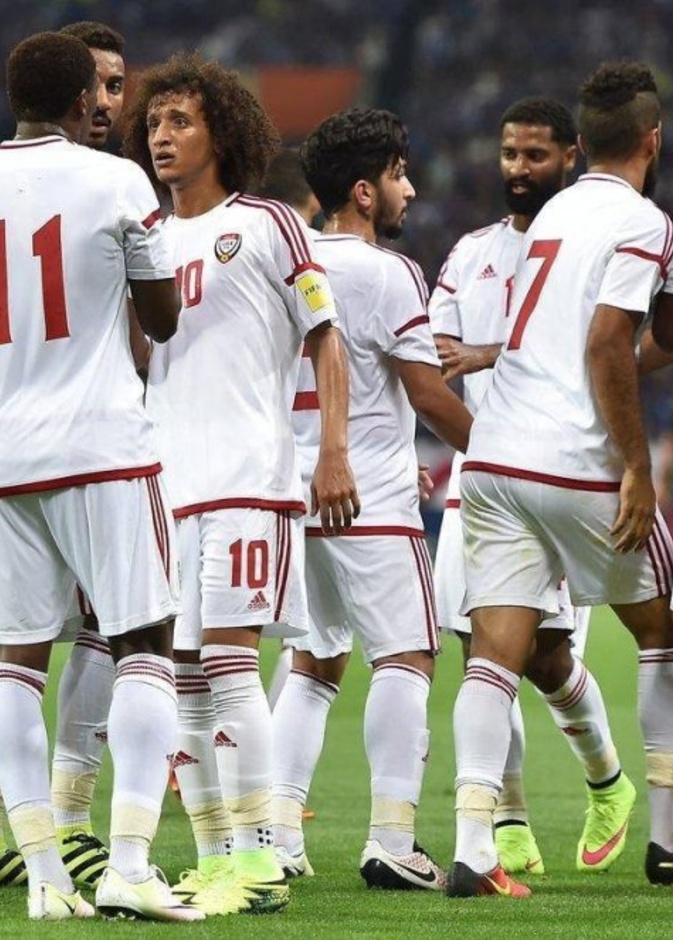 الإمارات تتصدر مجموعتها الآسيوية