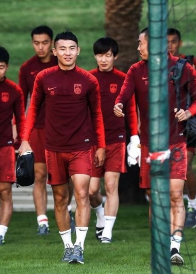 الفلبين وقيرغيزستان يلعبان على أمل التأهل