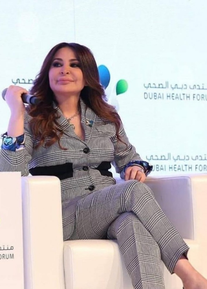 إليسا في منتدى دبي الصحي للتوعية بمرض سرطان الثدي