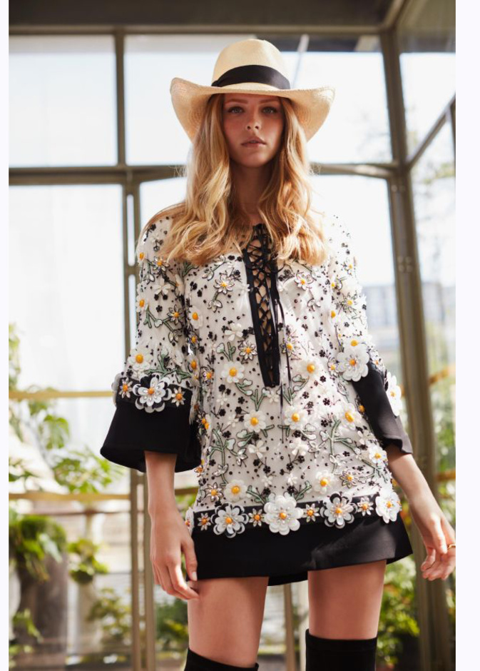 Elie Saab قبعة من 