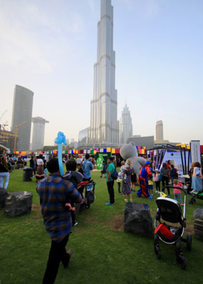 السوق الموسمي في برج بارك